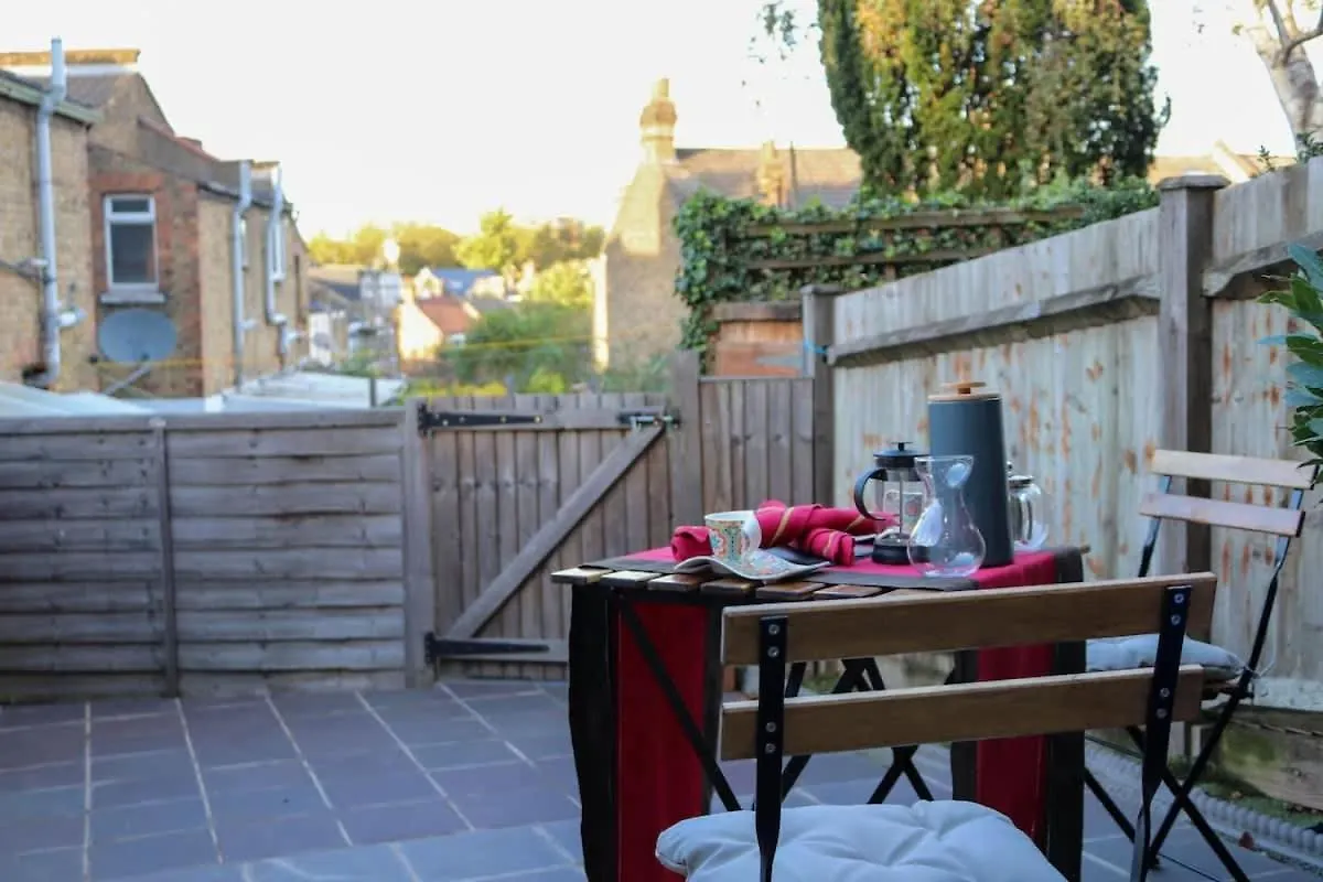 Modern City Apartment London 0*,  United Kingdom