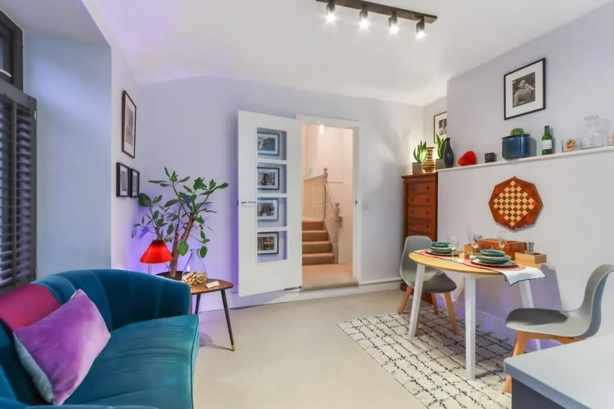 Holiday home Modern City Apartment London United Kingdom